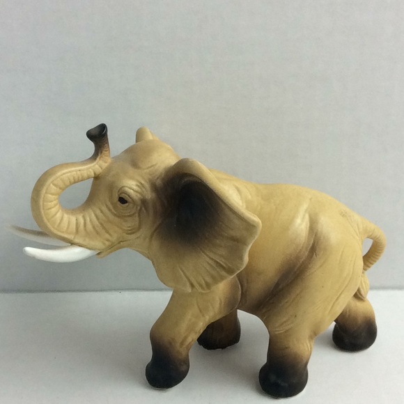 Elephant Vintage Lefton Japan 6”X3”X2” - Picture 1 of 6